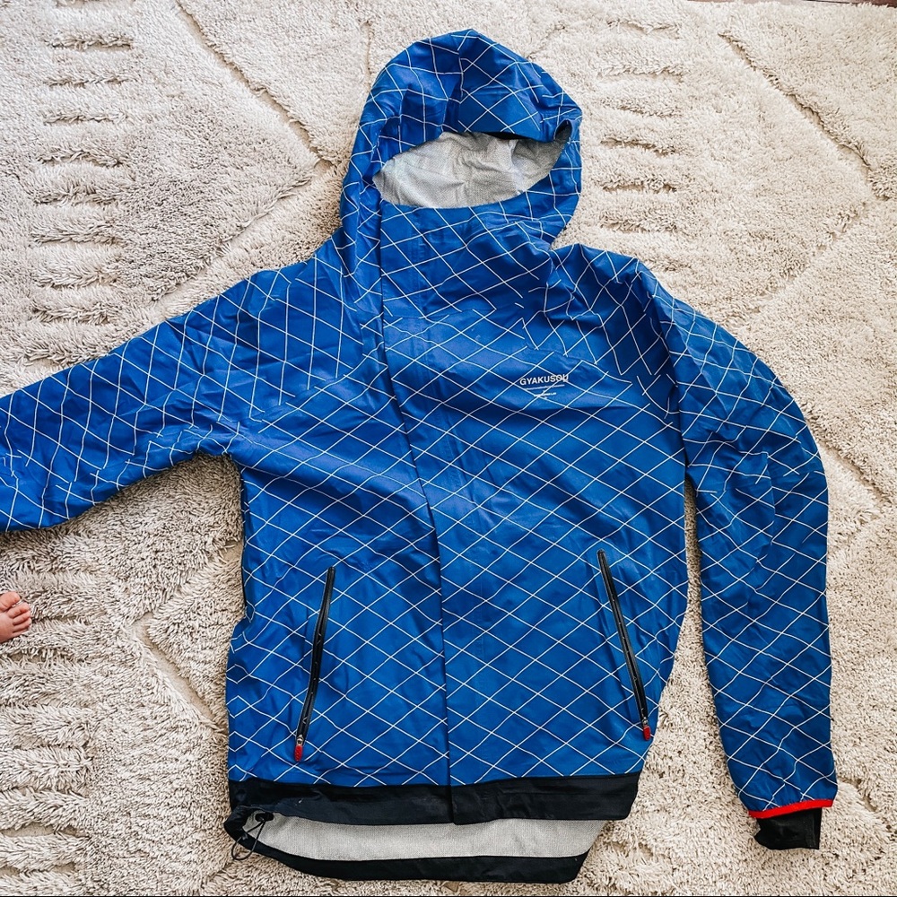 NIKE X UNDERCOVER GYAKUSOU SHIELD RUNNER